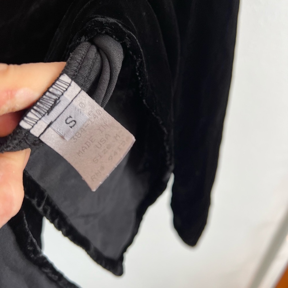 CP Shades Velvet Top in Black, size small - Picture 4 of 6